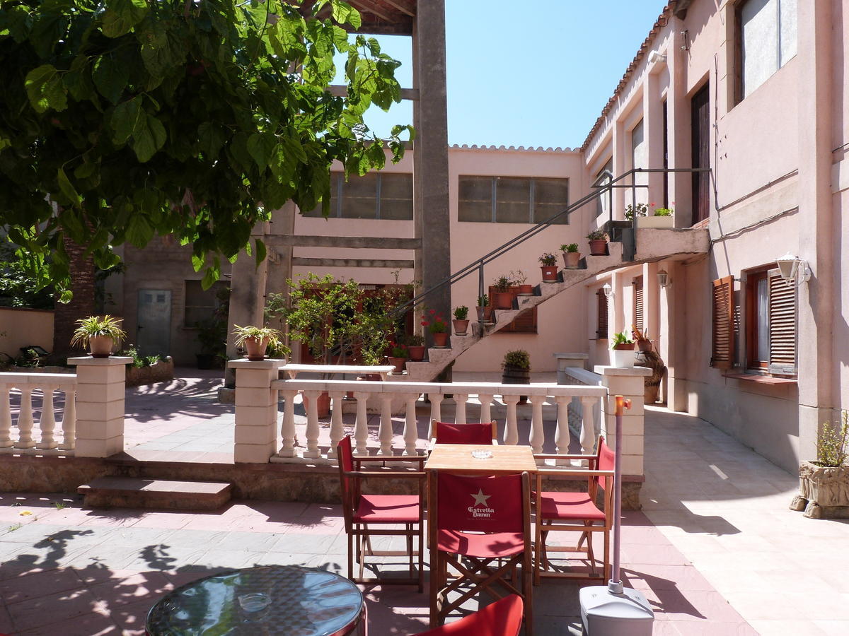 Ca L'Amadeu Hotel Vilanova de Escornalbou Buitenkant foto