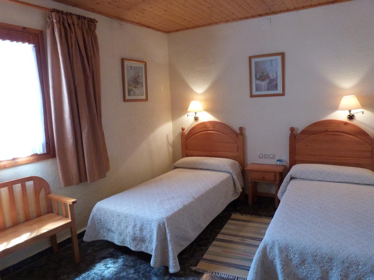 Ca L'Amadeu Hotel Vilanova de Escornalbou Kamer foto