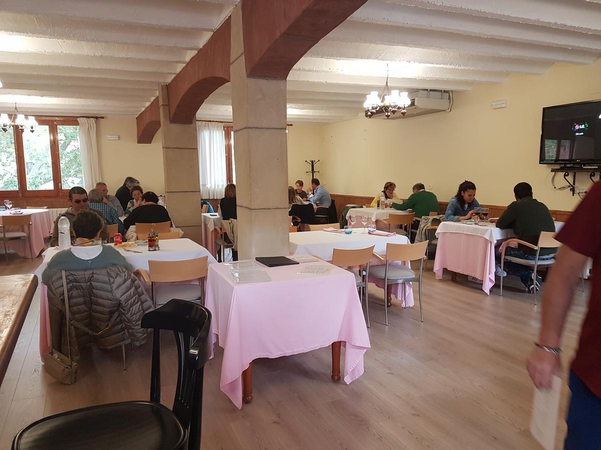Ca L'Amadeu Hotel Vilanova de Escornalbou Buitenkant foto
